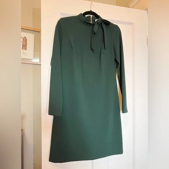 white christmas dresses Zapaka Women Dark Green Cocktail Dress with Short Sleeves V-Neck A-Line Formal Party Dress, Dark Green / XL main image 1